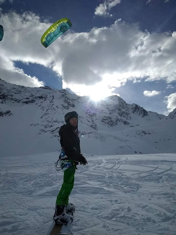 snowkiter au Col du Lautaret